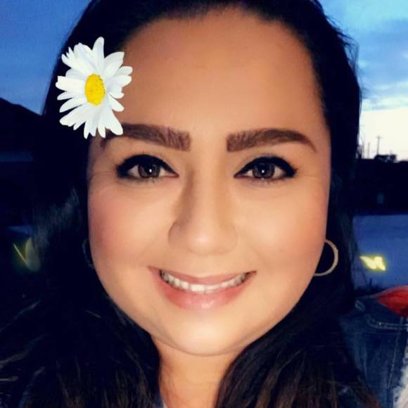 Meet your Posher, Tracy - Picture 1 of 1